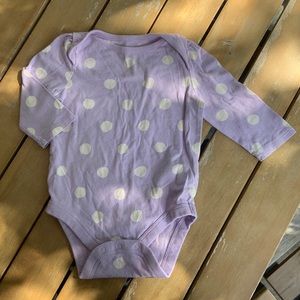 Gap long sleeve polka dot purple onesie